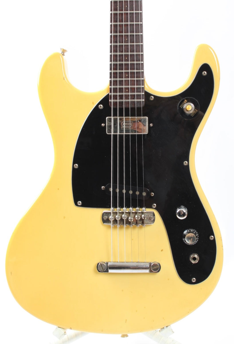 2000 Mosrite The Ventures Mark II Johnny Ramone Signature white