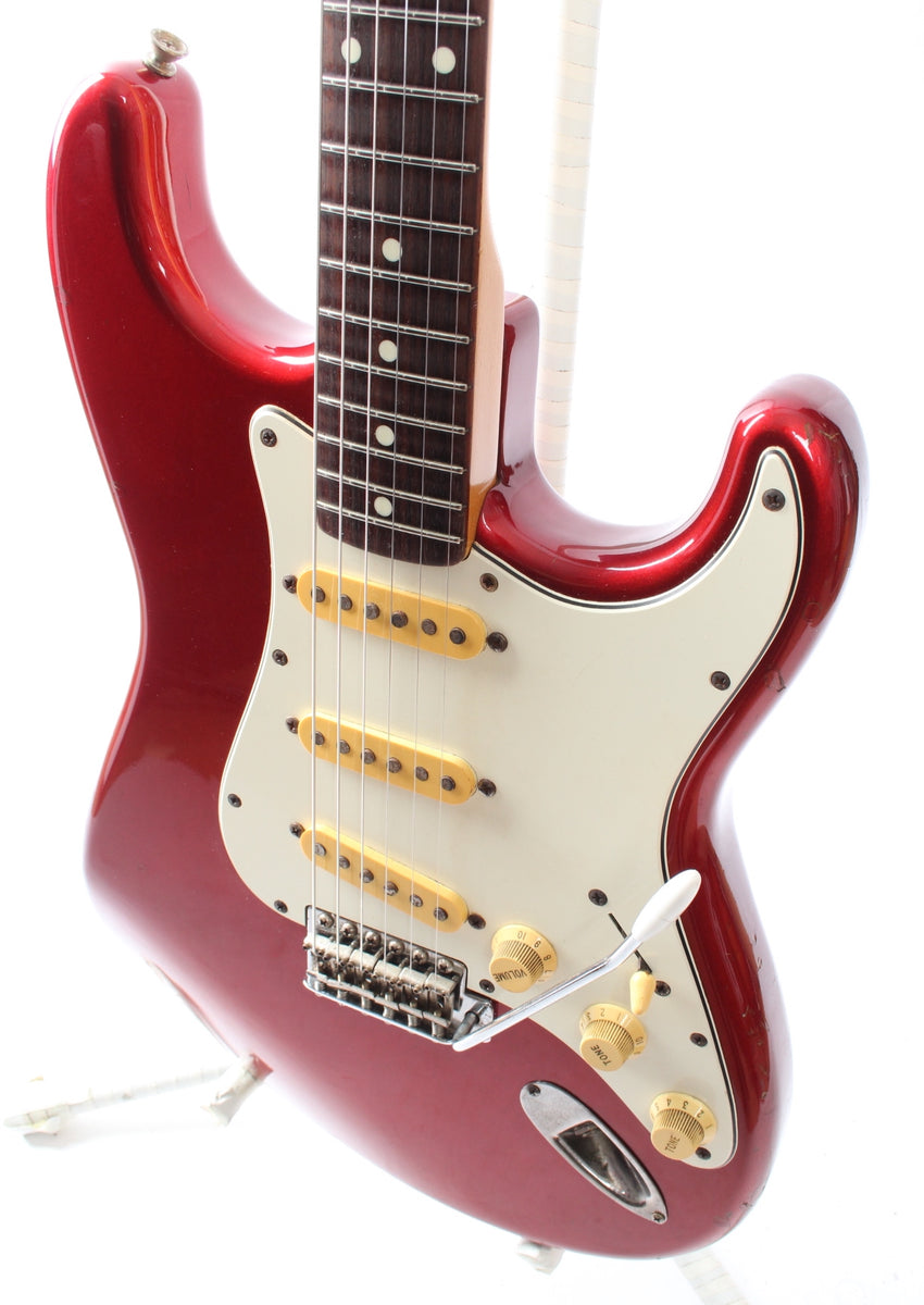 1983 Squier Stratocaster 62 Reissue candy apple red – Yeahman's