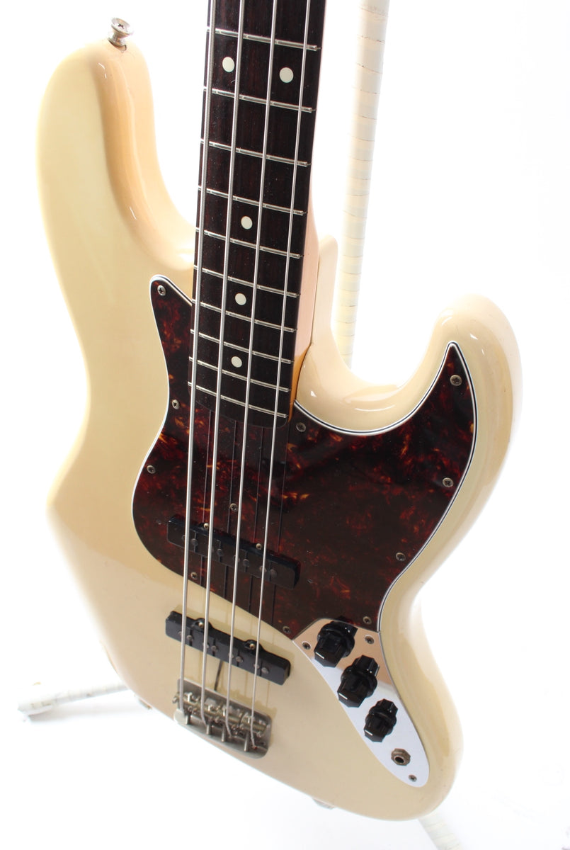1983 Fender Jazz Bass 62 Reissue JB62 75 vintage white Yeahman s Vintage Used Guitars