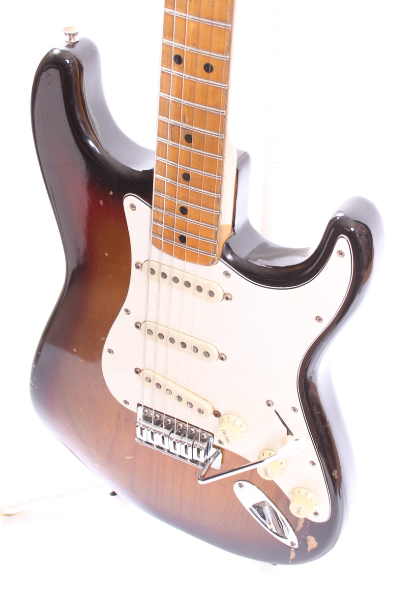 1976 Fender Stratocaster sunburst – Yeahman's Vintage & Used Guitars
