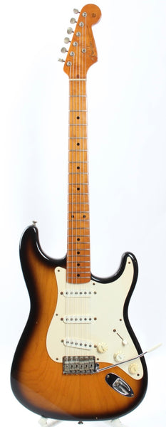 1994 Fender Stratocaster 54 Reissue Stratocaster 40th Anniversary sunburst
