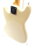 1975 Fender Musicmaster Bass white