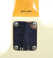 2010 Fender Jazz Bass '66 Reissue matching headstock vintage white